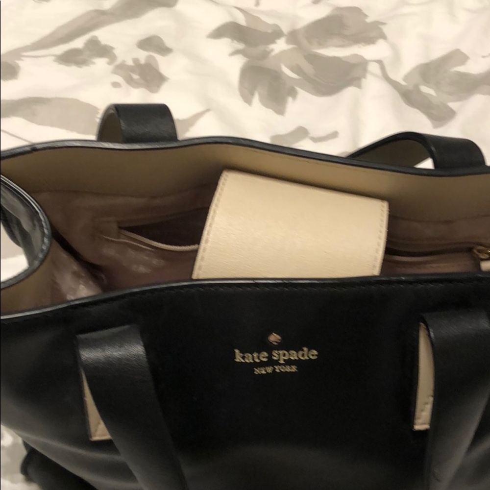 Kate spade leather purse - Picture 2 of 5